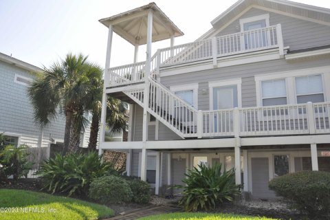 Villa ou maison à louer à Neptune Beach, Floride: 1 chambre № 767694 - photo 1