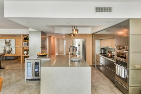 Condominio en venta en Aventura, Florida, 3 dormitorios, 286.32 m2 № 1790360 - foto 9