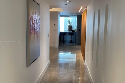 Condominio en venta en Aventura, Florida, 3 dormitorios, 286.32 m2 № 1790360 - foto 23