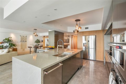 Condominio en venta en Aventura, Florida, 3 dormitorios, 286.32 m2 № 1790360 - foto 7