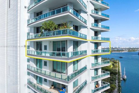 Copropriété à vendre à Miami, Floride: 3 chambres, 157.38 m2 № 1974430 - photo 27