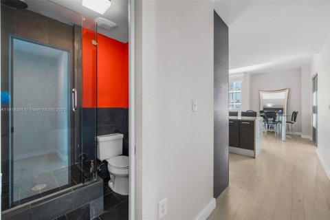 Copropriété à vendre à Miami, Floride: 3 chambres, 157.38 m2 № 1974430 - photo 10