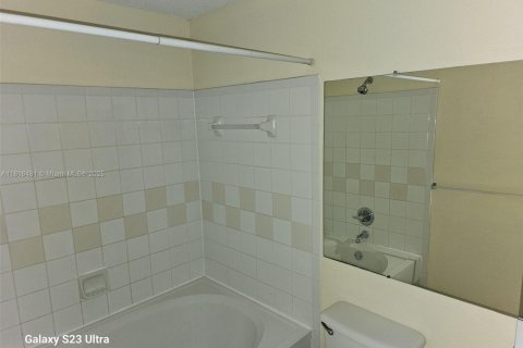 Condominio en venta en Fort Myers, Florida, 2 dormitorios № 1775954 - foto 19