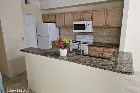 Condominio en venta en Fort Myers, Florida, 2 dormitorios № 1775954 - foto 9