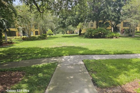 Condominio en venta en Fort Myers, Florida, 2 dormitorios № 1775954 - foto 28