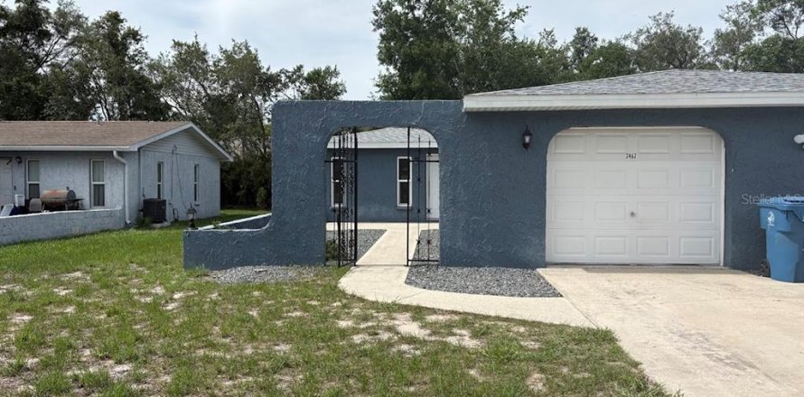 Apartment in Spring Hill, Florida 2 bedrooms, 90.58 sq.m. № 2147942