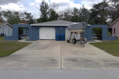 Apartment in Spring Hill, Florida 2 bedrooms, 90.58 sq.m. № 2147942 - photo 12