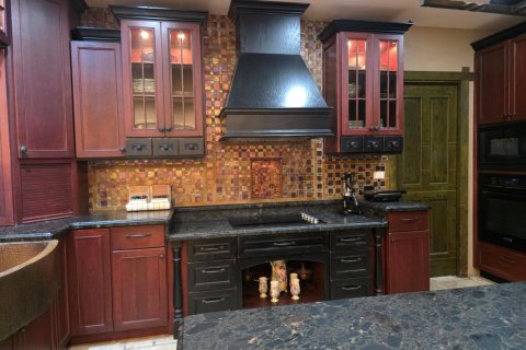 House in Hollywood, Florida 4 bedrooms, 319.03 sq.m. № 2083682 - photo 16