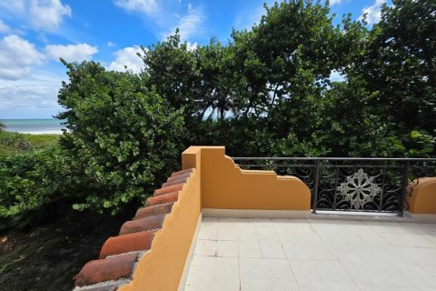 House in Hollywood, Florida 4 bedrooms, 319.03 sq.m. № 2083682 - photo 8