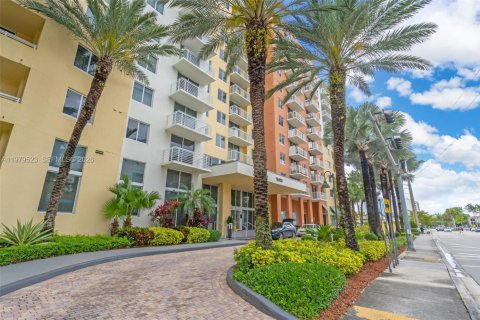 Купить кондоминиум в Авентура, Флорида 2 спальни, 109.53м2, № 2049066 - фото 2