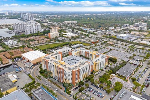 Купить кондоминиум в Авентура, Флорида 2 спальни, 109.53м2, № 2049066 - фото 23