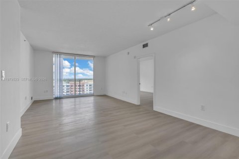 Купить кондоминиум в Авентура, Флорида 2 спальни, 109.53м2, № 2049066 - фото 6