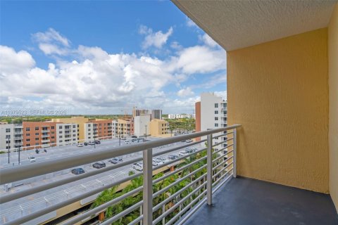 Купить кондоминиум в Авентура, Флорида 2 спальни, 109.53м2, № 2049066 - фото 20