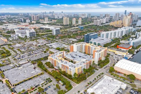 Купить кондоминиум в Авентура, Флорида 2 спальни, 109.53м2, № 2049066 - фото 29