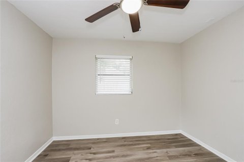 House in Clearwater, Florida 4 bedrooms, 109.25 sq.m. № 1797412 - photo 7