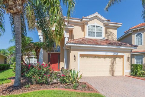 Casa en venta en Tampa, Florida, 5 dormitorios, 276.76 m2 № 2208760 - foto 4