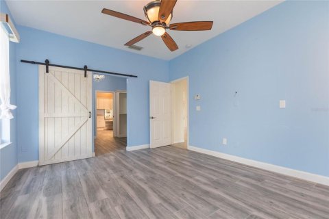Casa en venta en Tampa, Florida, 5 dormitorios, 276.76 m2 № 2208760 - foto 23