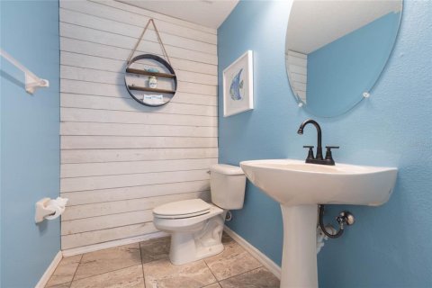 Casa en venta en Tampa, Florida, 5 dormitorios, 276.76 m2 № 2208760 - foto 30