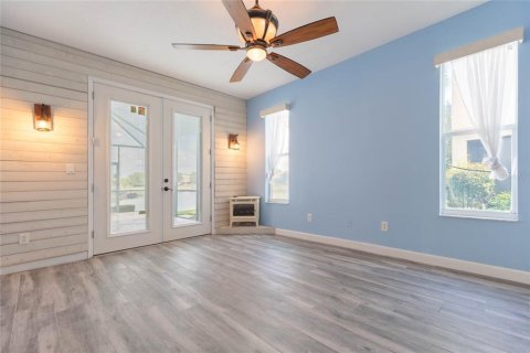 Casa en venta en Tampa, Florida, 5 dormitorios, 276.76 m2 № 2208760 - foto 22