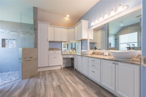 Casa en venta en Tampa, Florida, 5 dormitorios, 276.76 m2 № 2208760 - foto 26