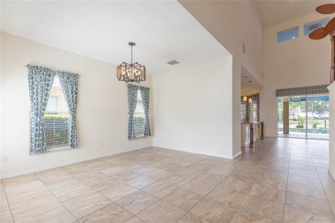 Casa en venta en Tampa, Florida, 5 dormitorios, 276.76 m2 № 2208760 - foto 13