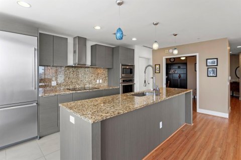 Copropriété à vendre à Saint Petersburg, Floride: 1 chambre, 113.81 m2 № 2437306 - photo 9