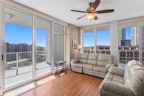 Copropriété à vendre à Saint Petersburg, Floride: 1 chambre, 113.81 m2 № 2437306 - photo 6