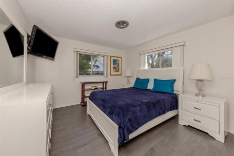 House in Venice, Florida 2 bedrooms, 119.29 sq.m. № 1829125 - photo 22
