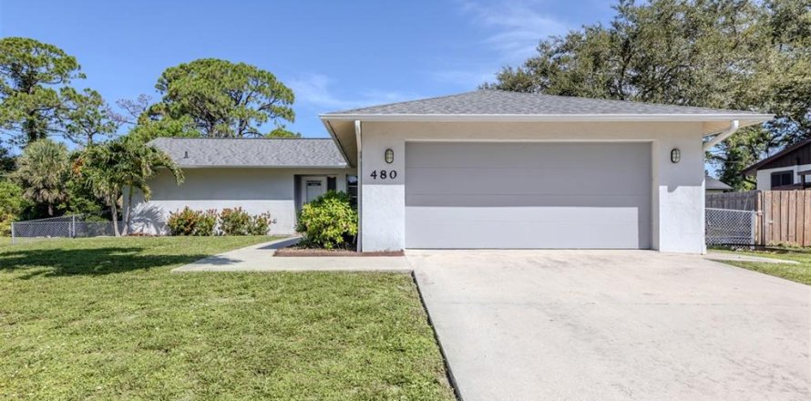 House in Venice, Florida 2 bedrooms, 119.29 sq.m. № 1829125