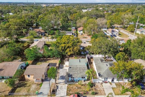 House in Tampa, Florida 2 bedrooms, 63.92 sq.m. № 1634580 - photo 17