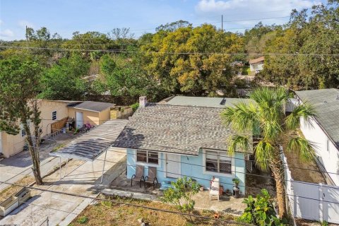 House in Tampa, Florida 2 bedrooms, 63.92 sq.m. № 1634580 - photo 14
