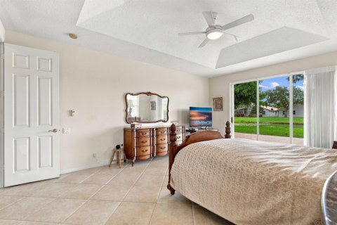House in Boynton Beach, Florida 3 bedrooms, 235.41 sq.m. № 2385356 - photo 26