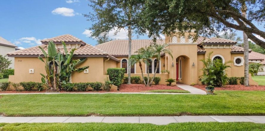 Villa ou maison à Land O' Lakes, Floride 4 chambres, 239.04 m2 № 2223383