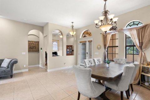 Villa ou maison à vendre à Land O' Lakes, Floride: 4 chambres, 239.04 m2 № 2223383 - photo 29