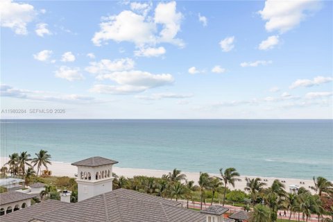 Condominio en venta en Miami Beach, Florida, 2 dormitorios, 128.21 m2 № 2043794 - foto 17