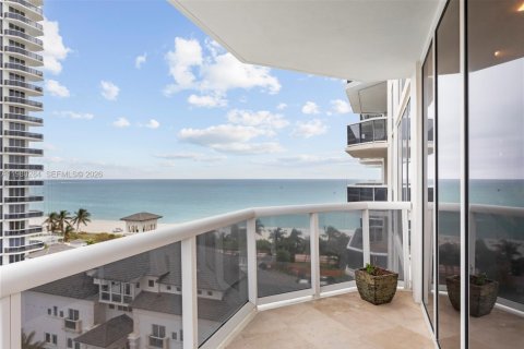 Condominio en venta en Miami Beach, Florida, 2 dormitorios, 128.21 m2 № 2043794 - foto 16