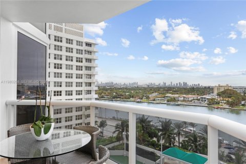 Condominio en venta en Miami Beach, Florida, 2 dormitorios, 128.21 m2 № 2043794 - foto 18