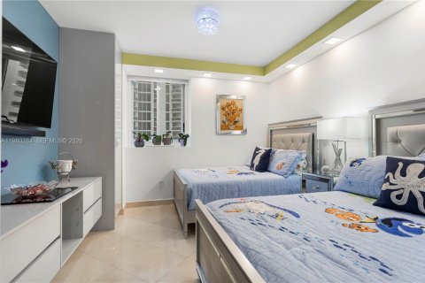 Condominio en venta en Miami Beach, Florida, 2 dormitorios, 128.21 m2 № 2043794 - foto 14