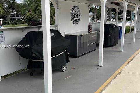 Condo in Tequesta, Florida, 2 bedrooms  № 2002957 - photo 28