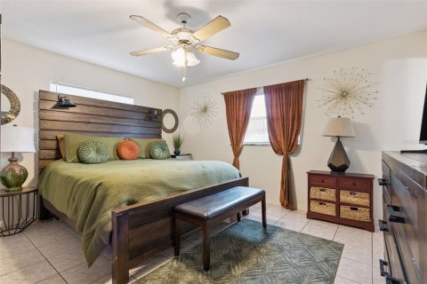 Villa ou maison à vendre à Deltona, Floride: 3 chambres, 161.56 m2 № 2302294 - photo 14