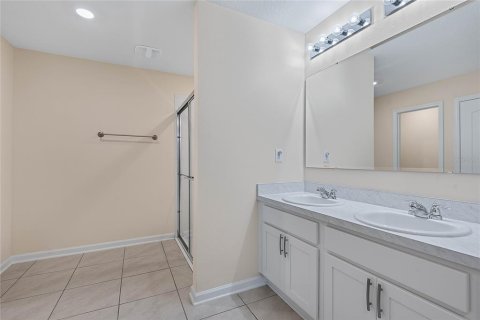 House in Palm Coast, Florida 4 bedrooms, 219.53 sq.m. № 1680044 - photo 23