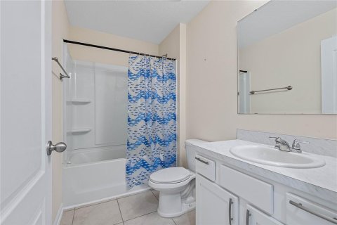 House in Palm Coast, Florida 4 bedrooms, 219.53 sq.m. № 1680044 - photo 7