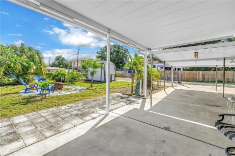 Villa ou maison à vendre à Saint Petersburg, Floride: 2 chambres, 90.67 m2 № 2434955 - photo 27