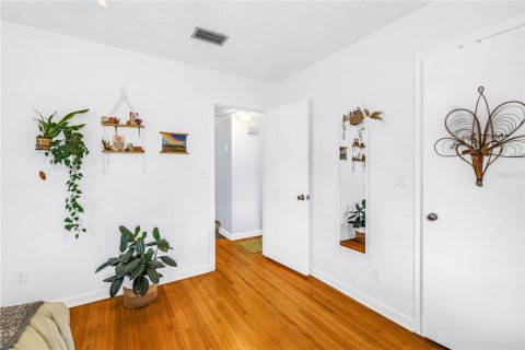 Villa ou maison à vendre à Saint Petersburg, Floride: 2 chambres, 90.67 m2 № 2434955 - photo 19