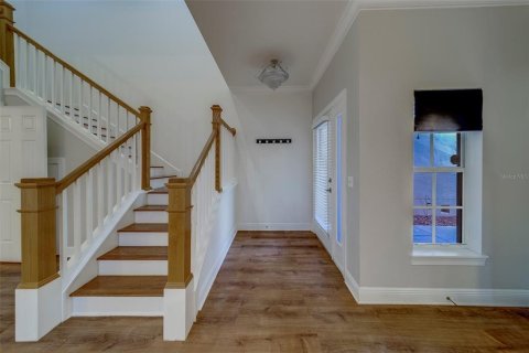Townhouse in Saint Petersburg, Florida 3 bedrooms, 184.88 sq.m. № 1885322 - photo 20