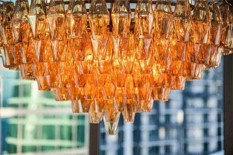 Condo in Miami, Florida, 2 bedrooms  № 2059918 - photo 6