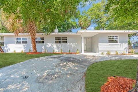 Villa ou maison à vendre à Tampa, Floride: 3 chambres, 182.46 m2 № 1744446 - photo 2