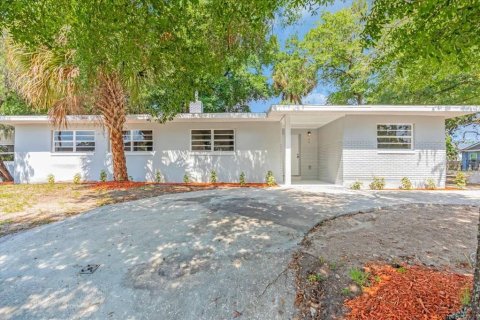 Villa ou maison à vendre à Tampa, Floride: 3 chambres, 182.46 m2 № 1744446 - photo 1