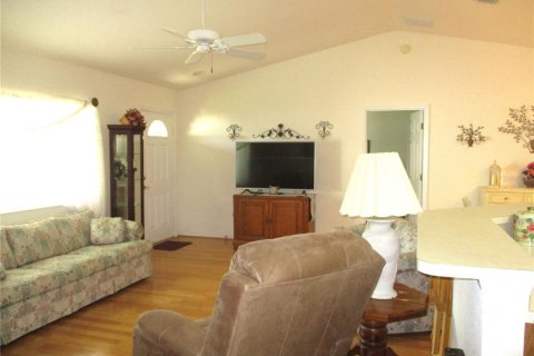 Villa ou maison à vendre à Dunnellon, Floride: 2 chambres, 120.4 m2 № 2150218 - photo 12