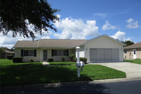 Villa ou maison à Dunnellon, Floride 2 chambres, 120.4 m2 № 2150218